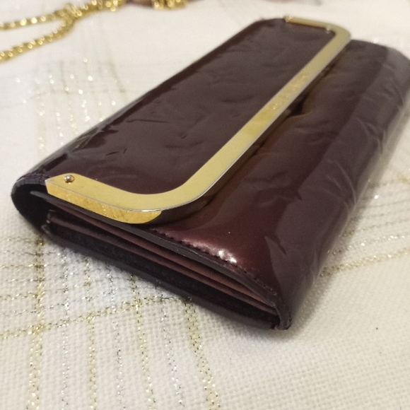 LOUIS VUITTON Rouge Fauviste Monogram Vernis Rossmore Wallet - Picture 3 of 16